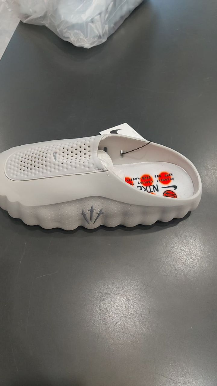 Nike New Mind 001