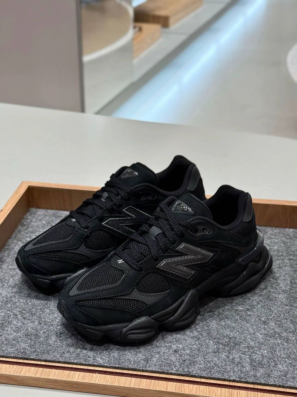 New Balance 9060 Black