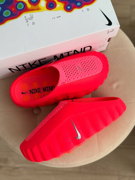Nike Mind 001 Red